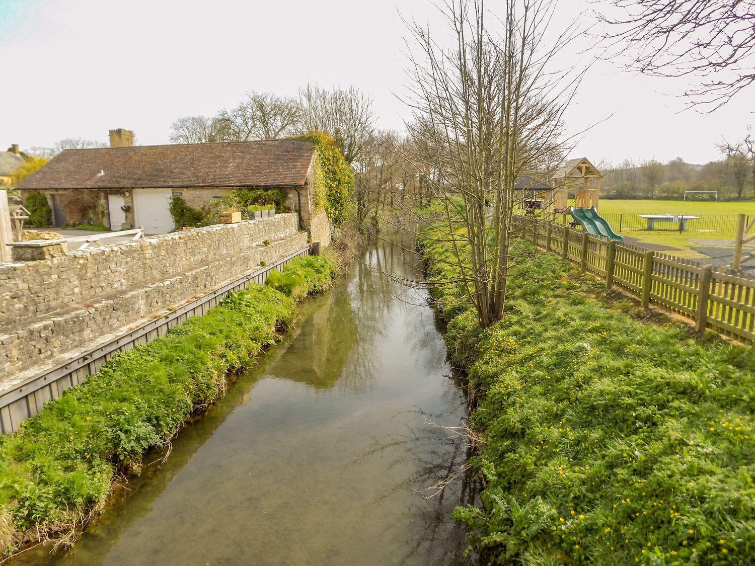 Alice'S Cottage Bridport Luaran gambar